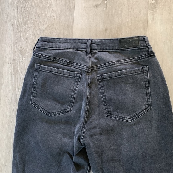 Hollister black gray raw Hem women’s ultra high rise mom‎ jeans  size 27 - Picture 12 of 13